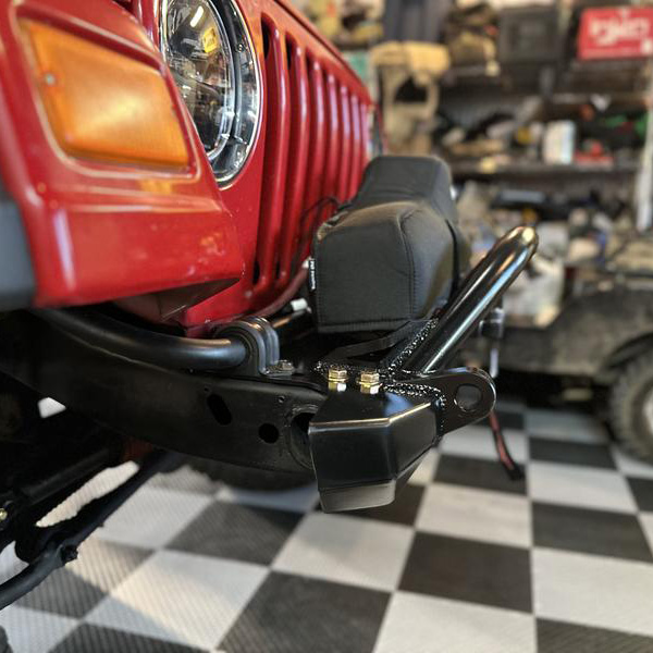 Краска повышенной прочности для рам и каркасов | RAPTOR Roll Bar | Аэрозоль 366 мл &mdash; Черный глянец