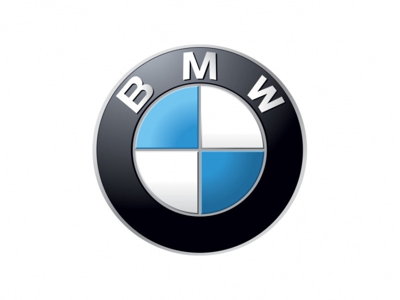 Де знайти код фарби на BMW